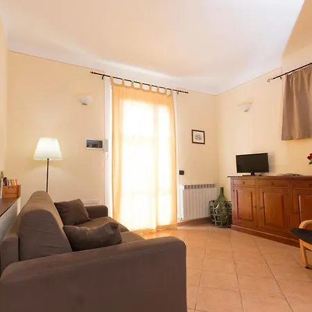 Podere Camollia Фермерский дом Costalpino
